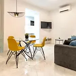 Apartments & Rooms Graso * Split