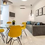 Apartments & Rooms Graso * Split