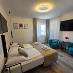 Apartments & Rooms Graso Apartment Split