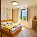 Apartments & Rooms Graso Split