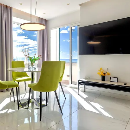 Apartments & Rooms Graso *