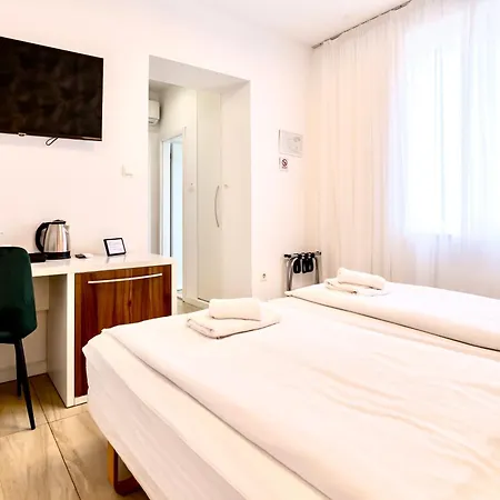 Apartments & Rooms Graso Split