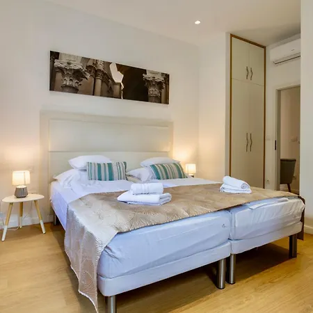 Apartments & Rooms Graso * Split