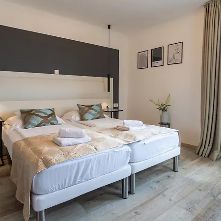 Apartments & Rooms Graso Lägenhet Split