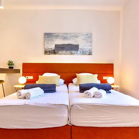 Apartments & Rooms Graso * Split